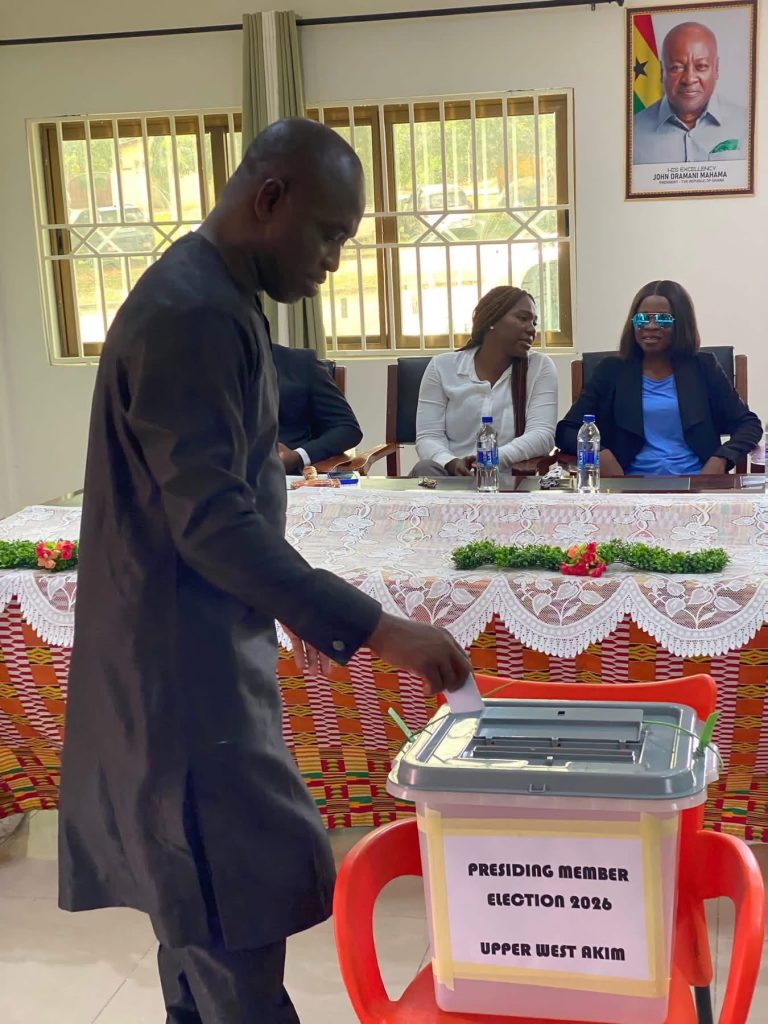 ELECTION AND SWEARING-IN OF THE PRESIDING MEMBER OF THE UPPER WEST AKIM DISTRICT ASSEMBLY img 0128
